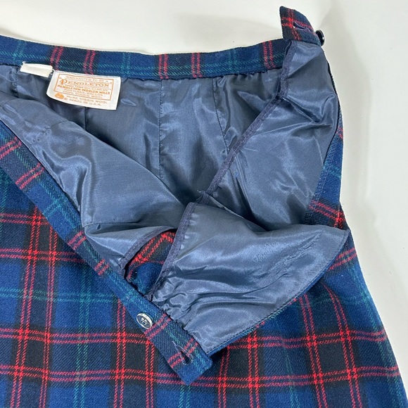 Vintage Pendleton Blue and Red Wool Plaid Skirt, Size 12 - Picture 6 of 8